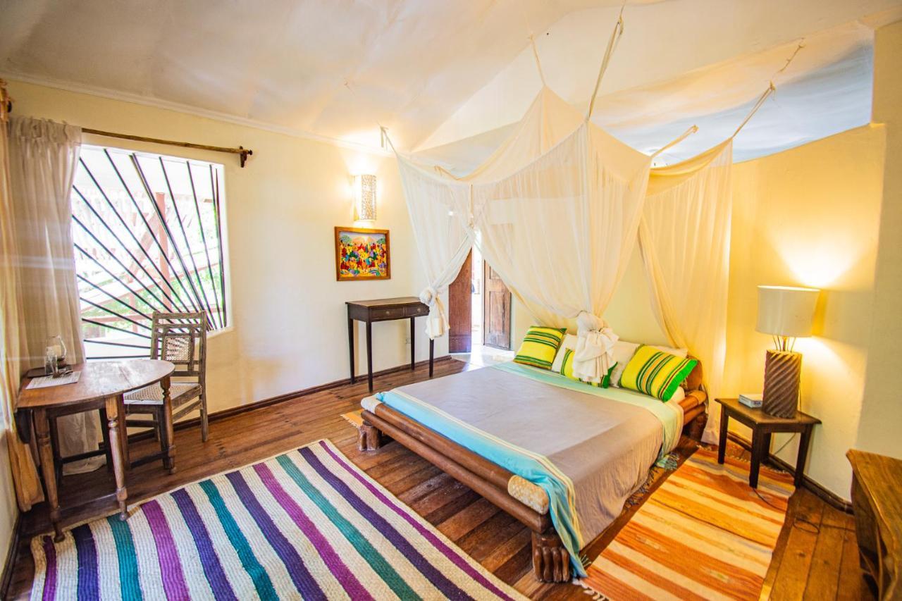 Bed and Breakfast Mami Wata House Kwale Екстер'єр фото